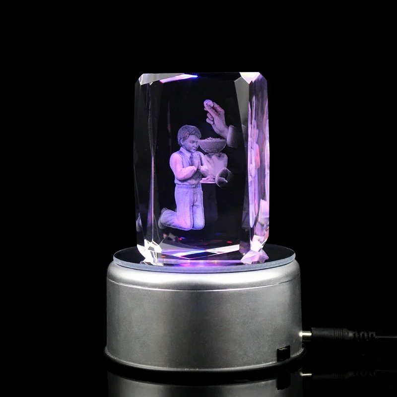 

3D Praying Boy Crystal Cube with Rotate LED Base Nightlight Home Decoration First Holy Communion Present Souvenir Favor Gifts
