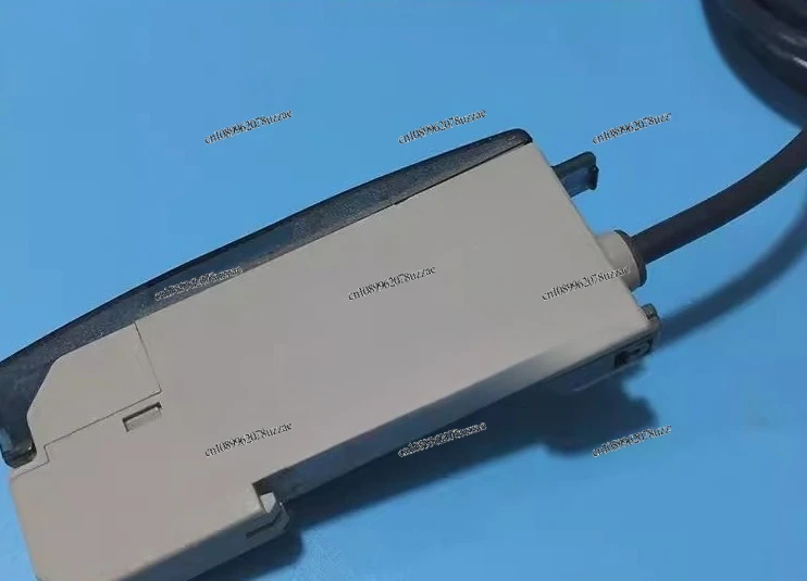 

E2C-T11 E2CY-T11 E2CY-SD11 Proximity Sensor Amplifier C2AF C2A C1A