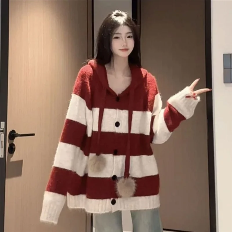 

2026 Korean Contrast Color Striped Cardigan Female Autumn Lazy Loose Knit Coats Female Long Sleeve Hooded Sweater Jackets U205