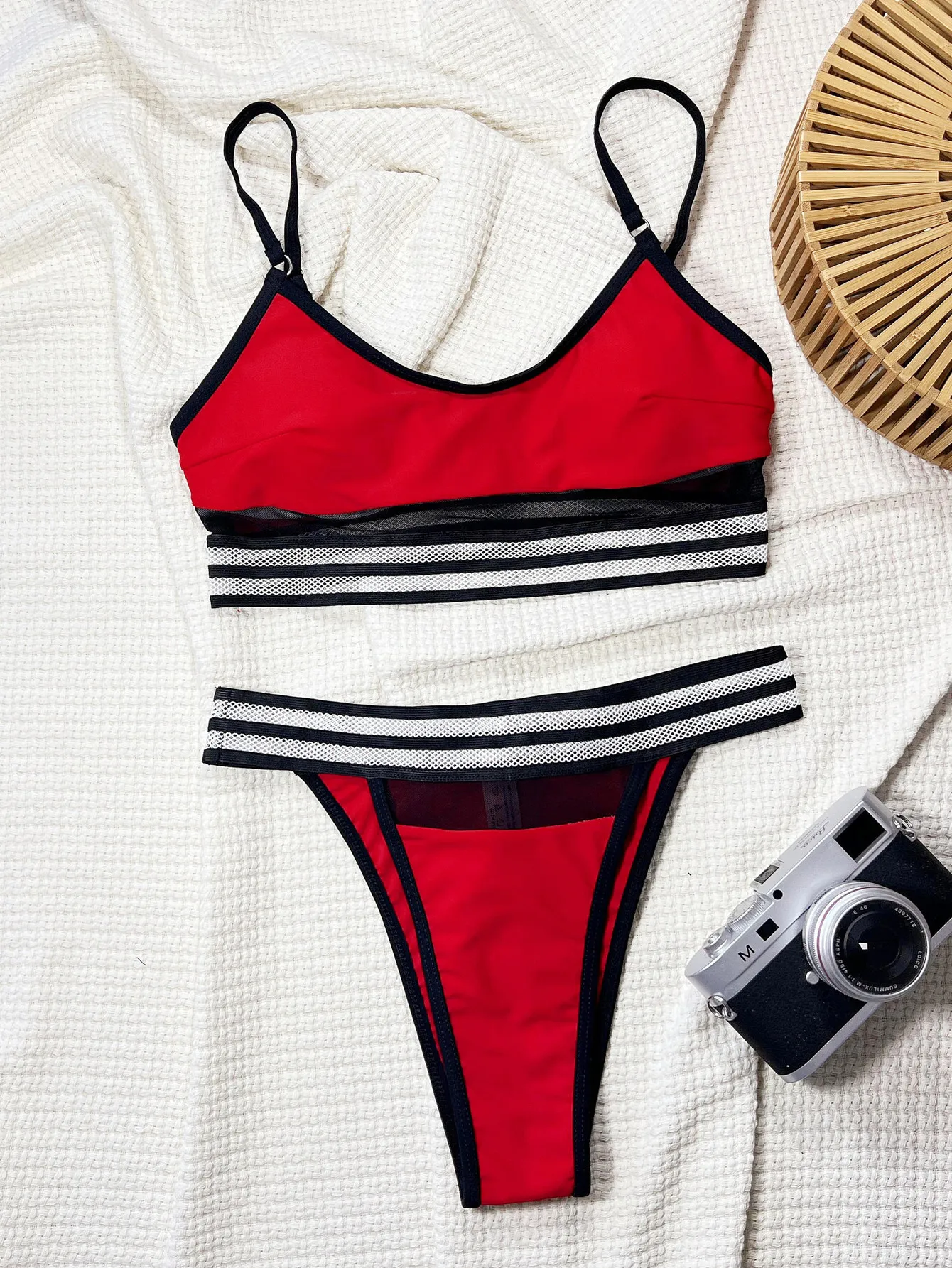 

Retro Patchwork Bikini Sets 2025 New Split Swimsuit for Women Sexy Backelss Triangle Bathing Suits Trend Swimwear