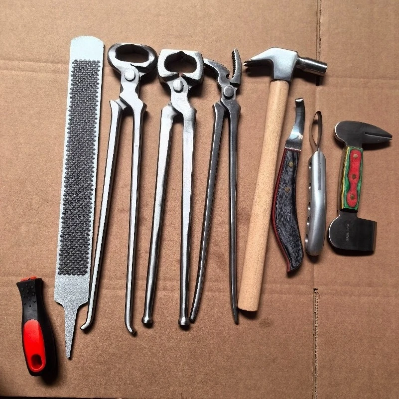 Hoof Trimming and  Nail Tool Set: Hoof Trimming Pliers, Nail Pressing, Nail Hammer, Hoof Hammer