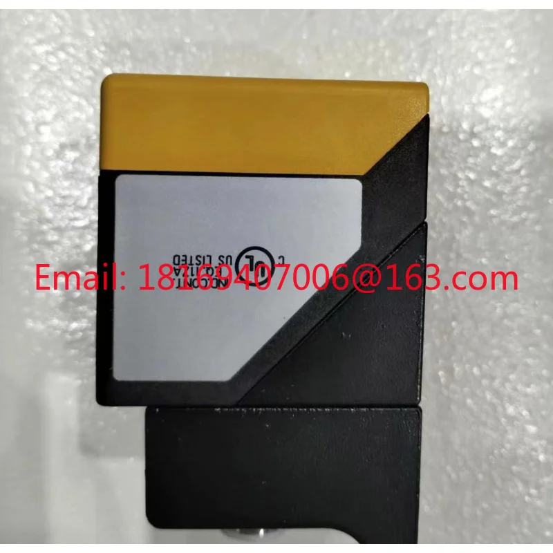 

Second hand safety sensor GM701S GlMC-4030-US 20SSD testing OK and fast delivery