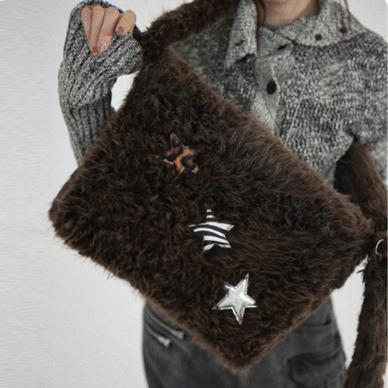 

Winter Plush Retro Shoulder Bags Versatile Sweet Girl Style Handbag 2025 New Star Decoration Women's Crossbody Bags