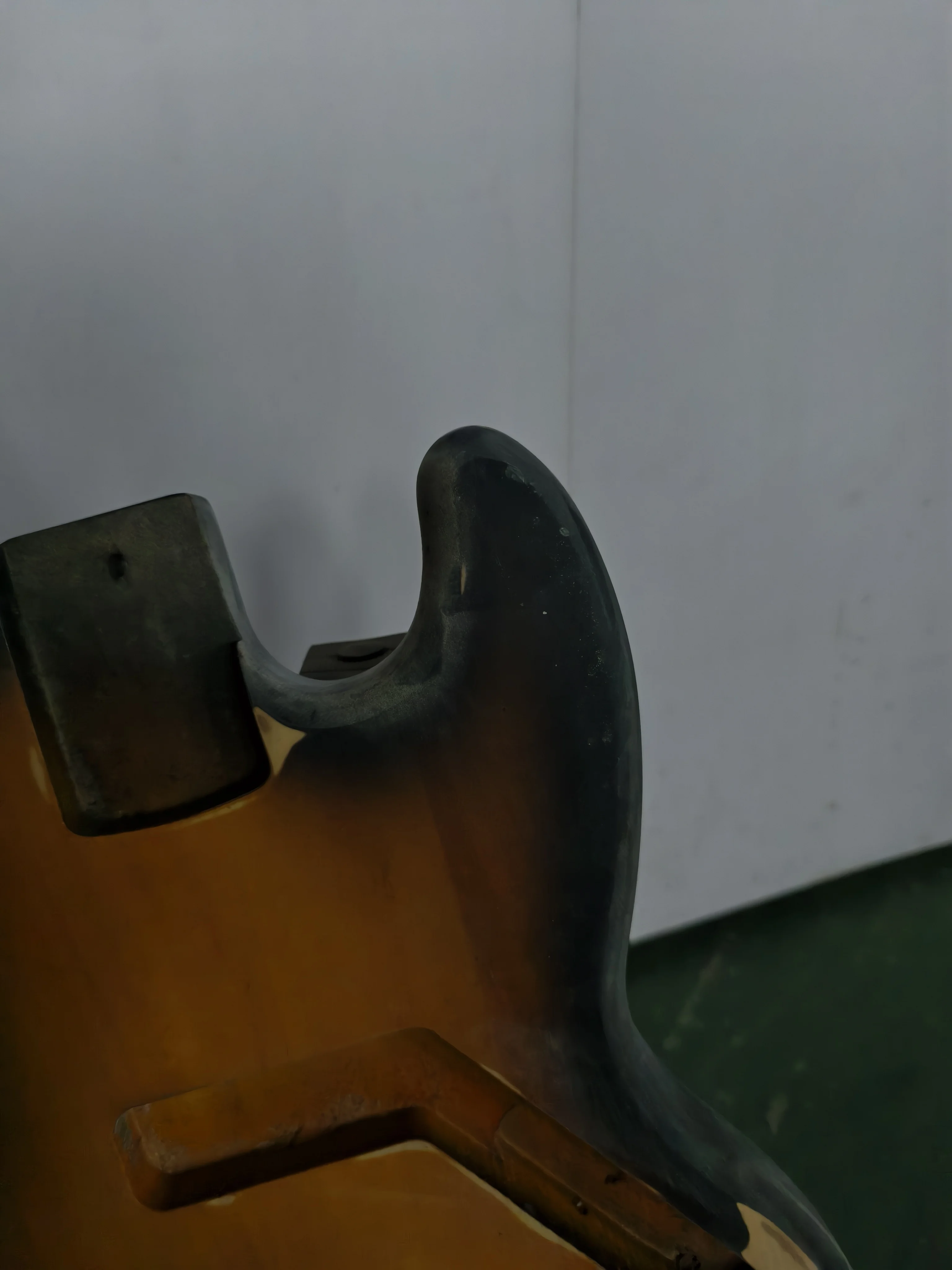 Defective guitar body, poplar body, sunset bass board, electric guitar accessories, shipped not in the main picture - view 4