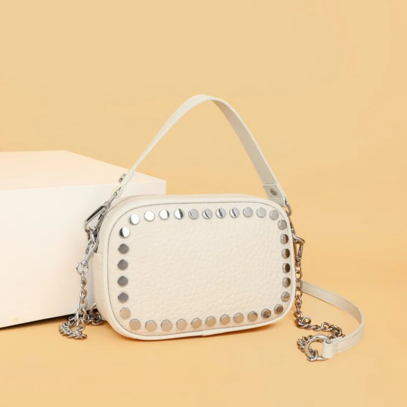 

Popular Classic Leather Women's Tote Bag High-End Luxury Brand Elegant Fashionable Daily Vintage Commuter Bag