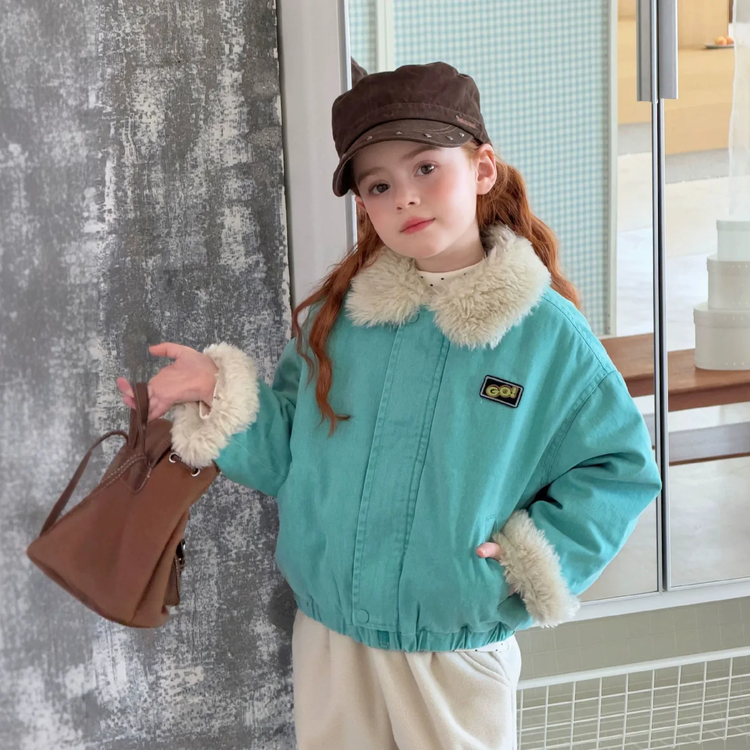 Girls Quilted Jacket 2026 Winter New Korean Kids Thick Fur Collar Padded Coat Baby Casual Warm Top Cool Style