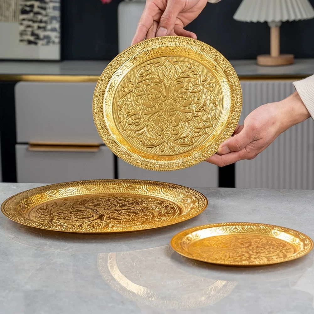 

Circle-Carved Design Metal Cake Tray With Exquisite Plate Engraving Flower Golden Food Fruit Tray For Party Wedding Decoration