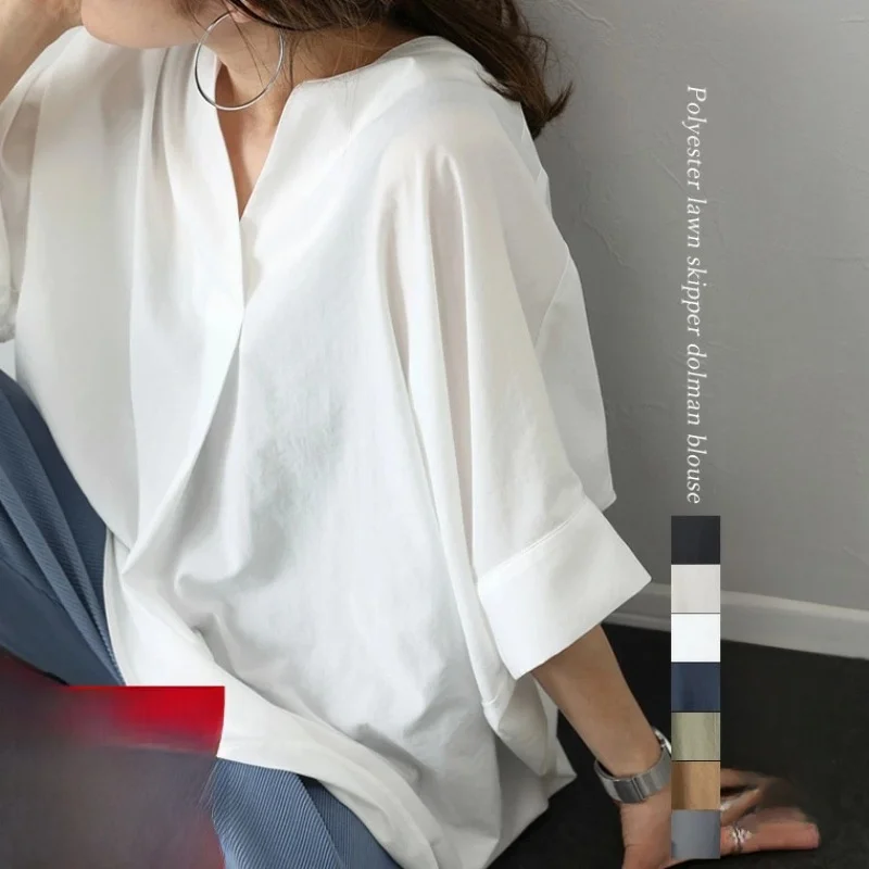 Luźny krój, dekolt w serek, jednolity kolor, irt 2025, nowy styl, japoński design, nowoczesny styl, nowoczesny, męski irt, efekt wyszczuplający.