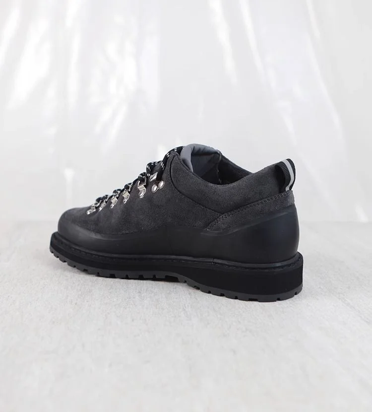 

Fashion trend men's sports shoes Hundreds of casual shock-absorbing wear marathon running shoes outdoor trail running shoes