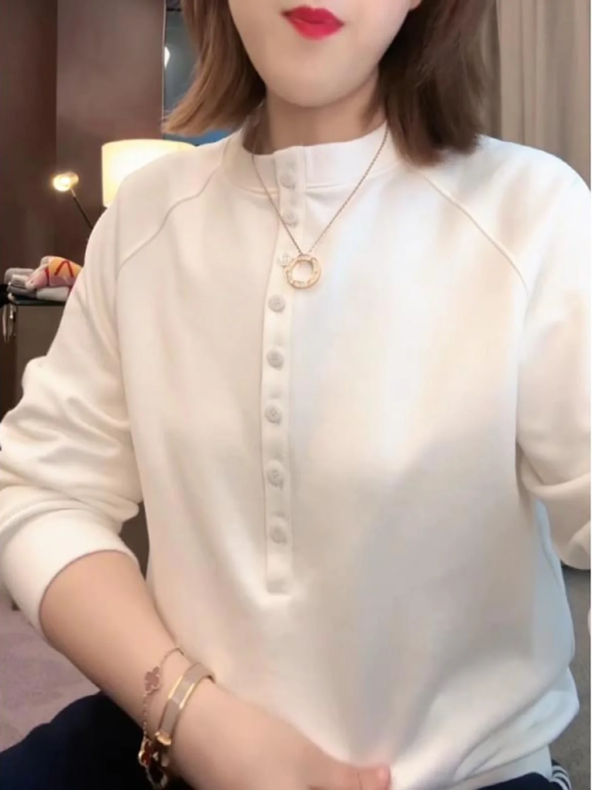 

Женские толстовки Y2K в японском стиле 2000-х годов в стиле эмо в стиле панк, весенние топы, повседневные асимметричные уютные топы с заниженными плечами