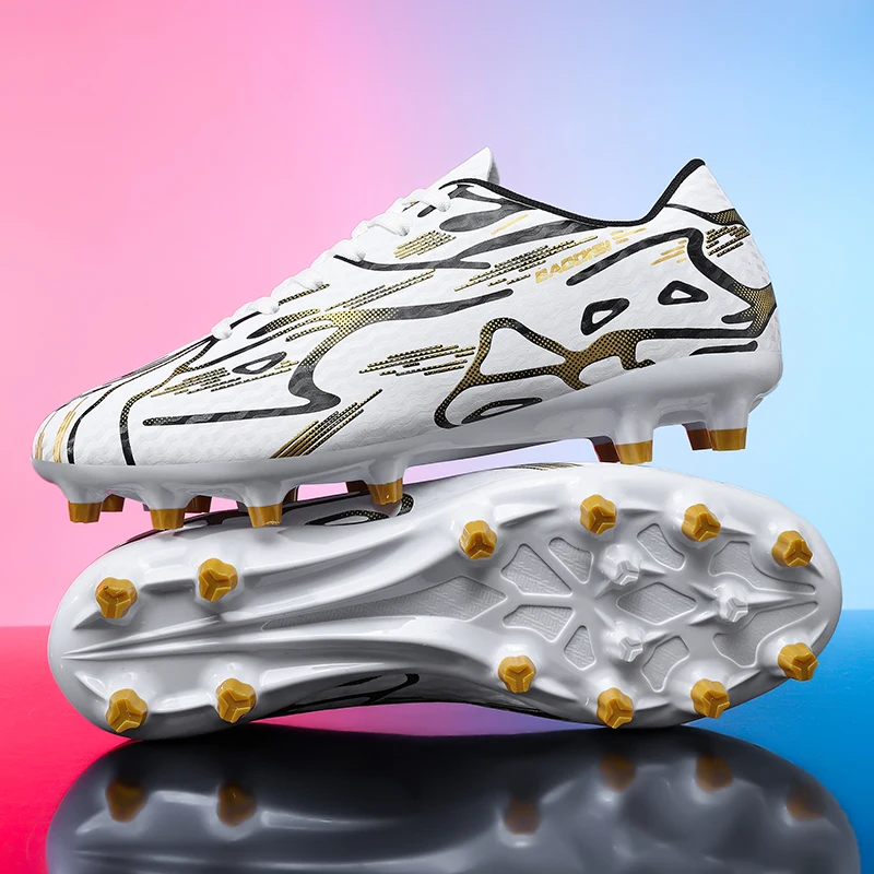 

New Men Football Boots TF Sport Training Soccer Shoes Kids Ultralight Breathable Professional Sneakers Unisex Grass Cleats Match
