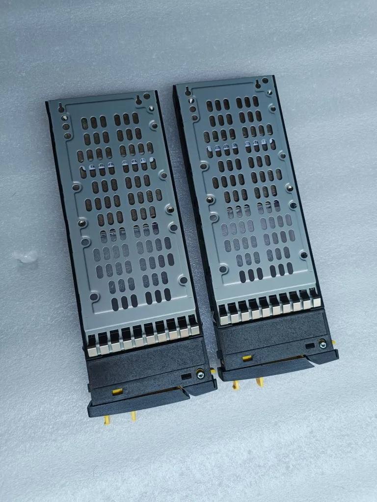 

Для HP 752840-001 752081-002 752813-001 E7W54A M6710 480G SAS SSD