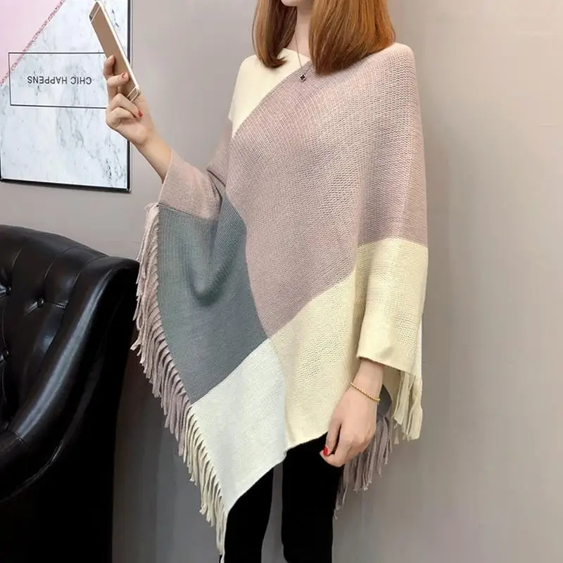 Trendy Oversized Cloak Colorblock Patchwork Pullover Ponchos Elegant Ladies Crochet Sweater Robe Cape Women Tassel Knitwear Coat