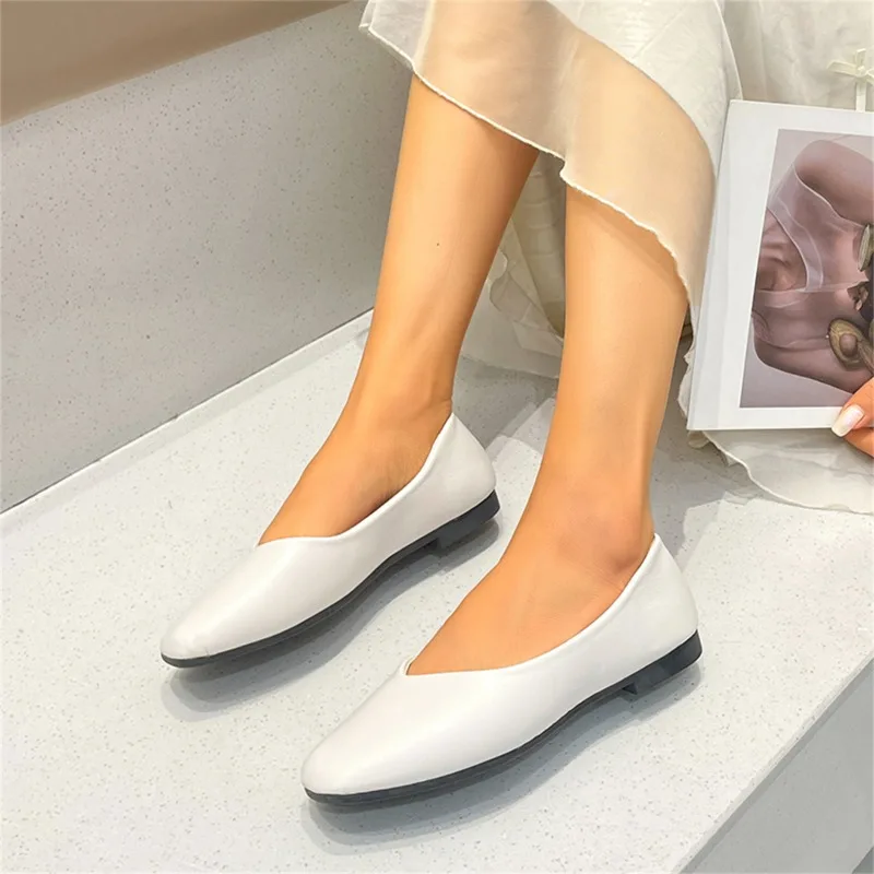 2024 Spring Summer Fashion New Casual Shallow Mouth Breathable Flat Shoes Elegant Square Toe Low Heel Simple Women's Shoes