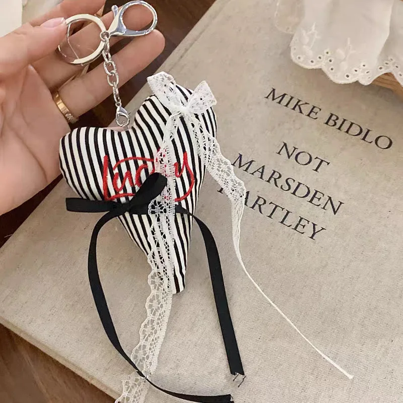 

Striped Ribbon Lace Heart-Shaped Stuffed Keychain Heart-Shaped Bag Charm Fashionable Trendy Keychain for Girls