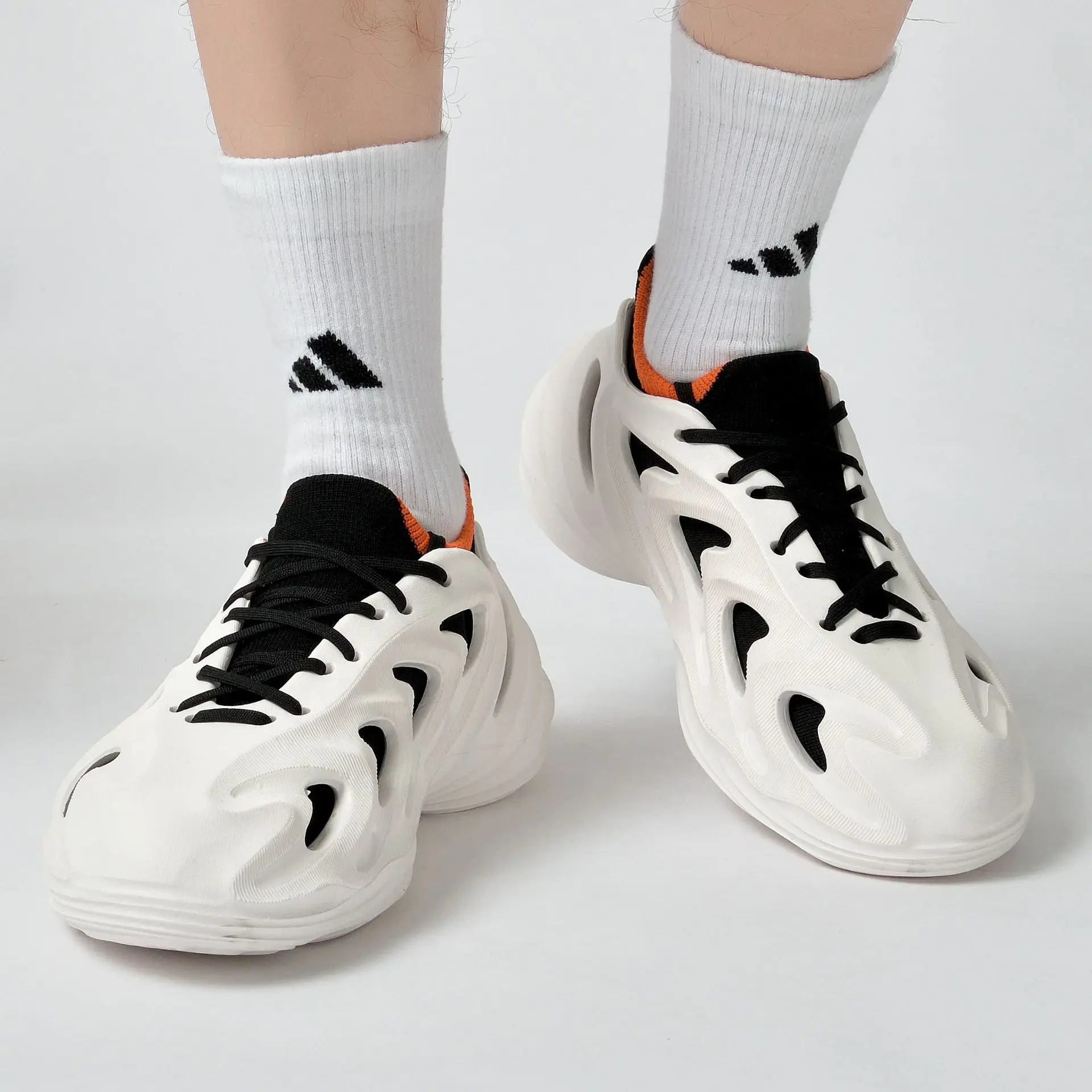 Men's Oversized Summer Fly Woven Hole Shoes Sandals, Fashionable Mesh Casual Sports Running Shoes