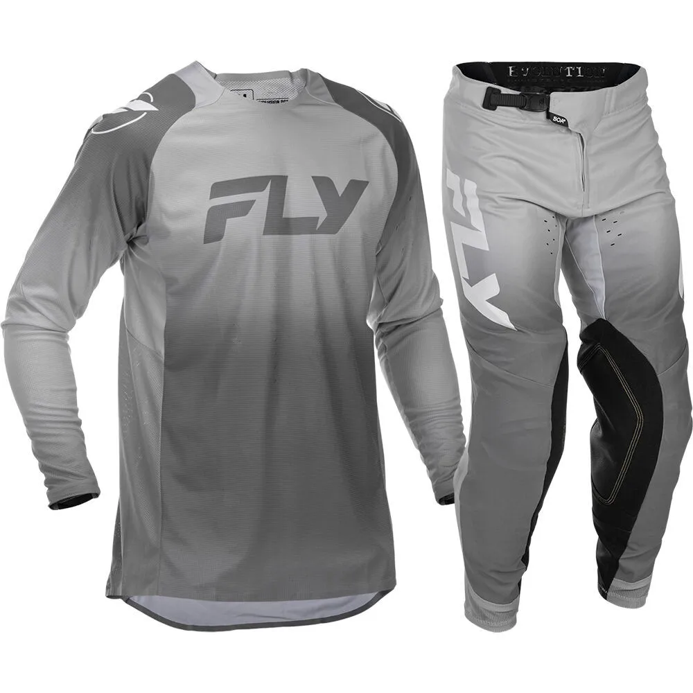 Thumbnail 3 - #24 Trending Motorcycle Suits Right Now