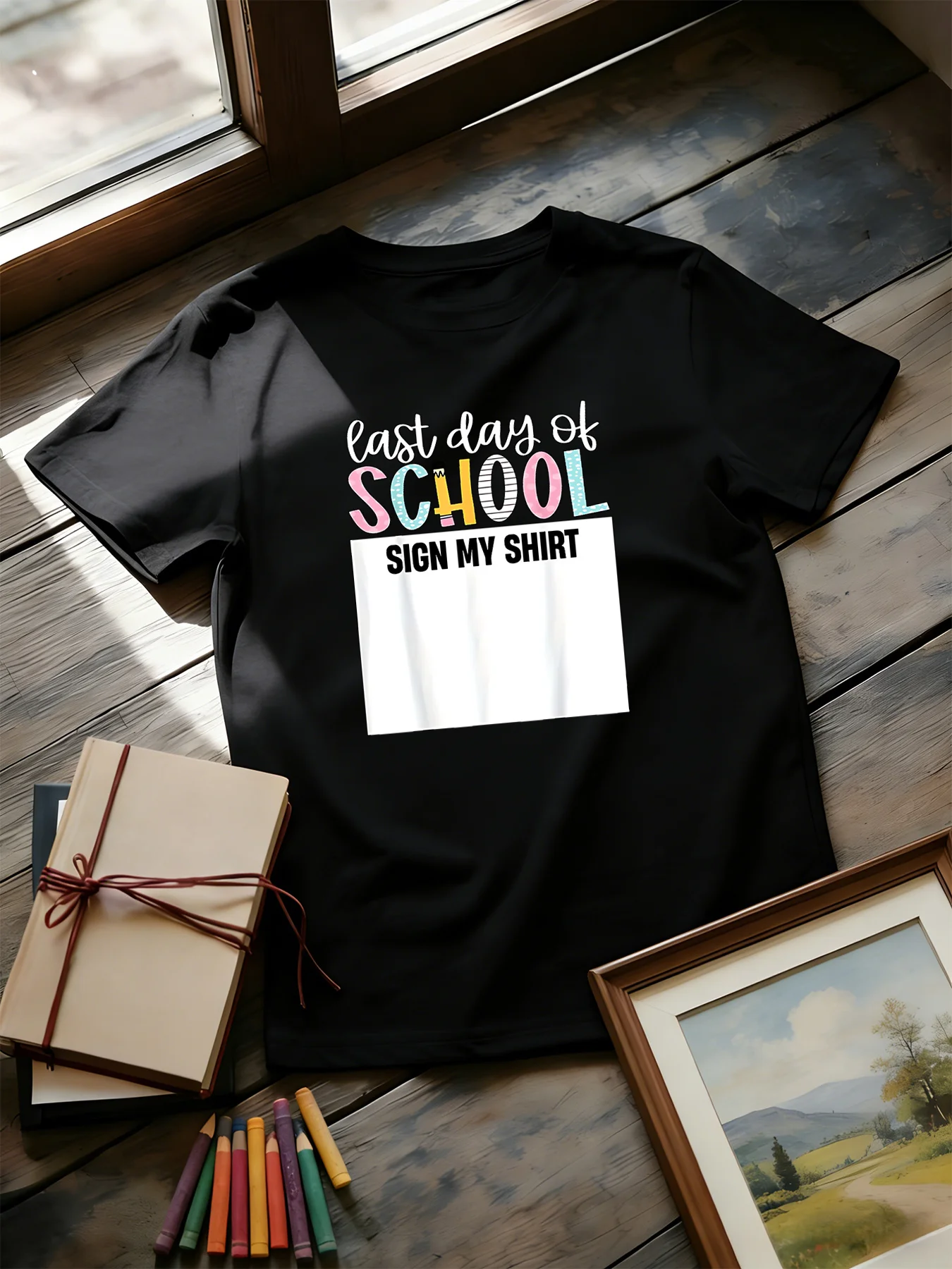 Fashionable 'Last Day At School' Printed T-shirt Suitable for Indoor Outdoor Play Summer Trendy Top Parent-child Round Neck Top