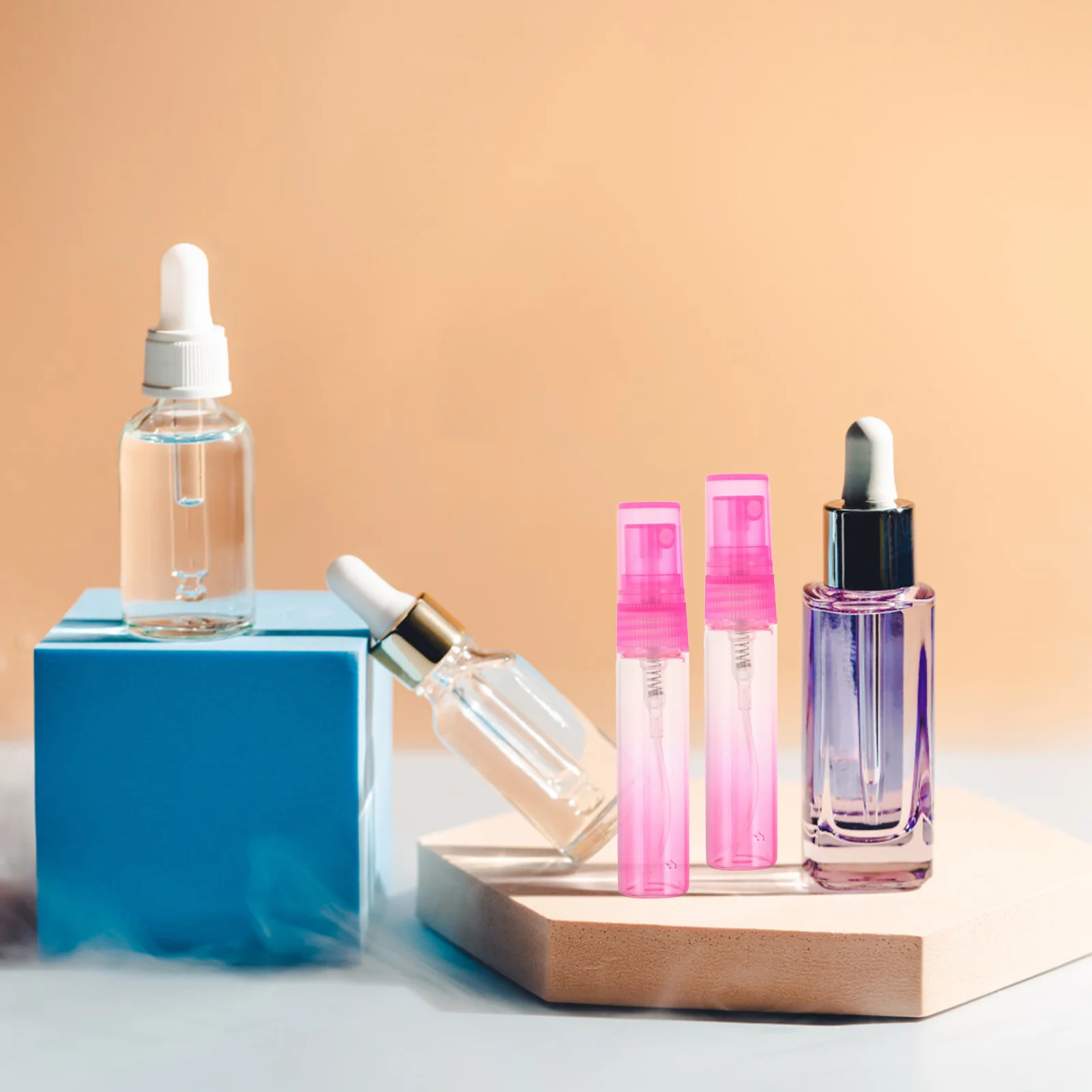 

30Pcs 5ml Glass Travel Perfume Refillable Bottle Pink Gradient Mini Sample Atomizer Fragrance Vial Portable Holder Daily