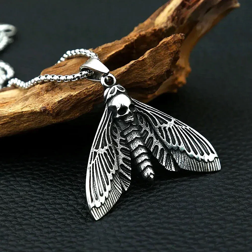 Gothic Skull Head Moth Stainless Steel Pendant Necklace Occult Wiccan Moon Insect Fashion Jewelry For Men And Women Accessories