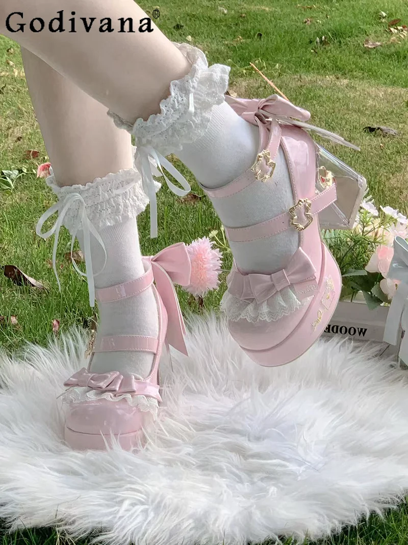 

Изящные японские туфли на высоком каблуке в стиле Лолита, с круглым носком, на толстой подошве, милые, универсальные, для школьной формы, в стиле «Sweet Doll», туфли Мэри Джейн