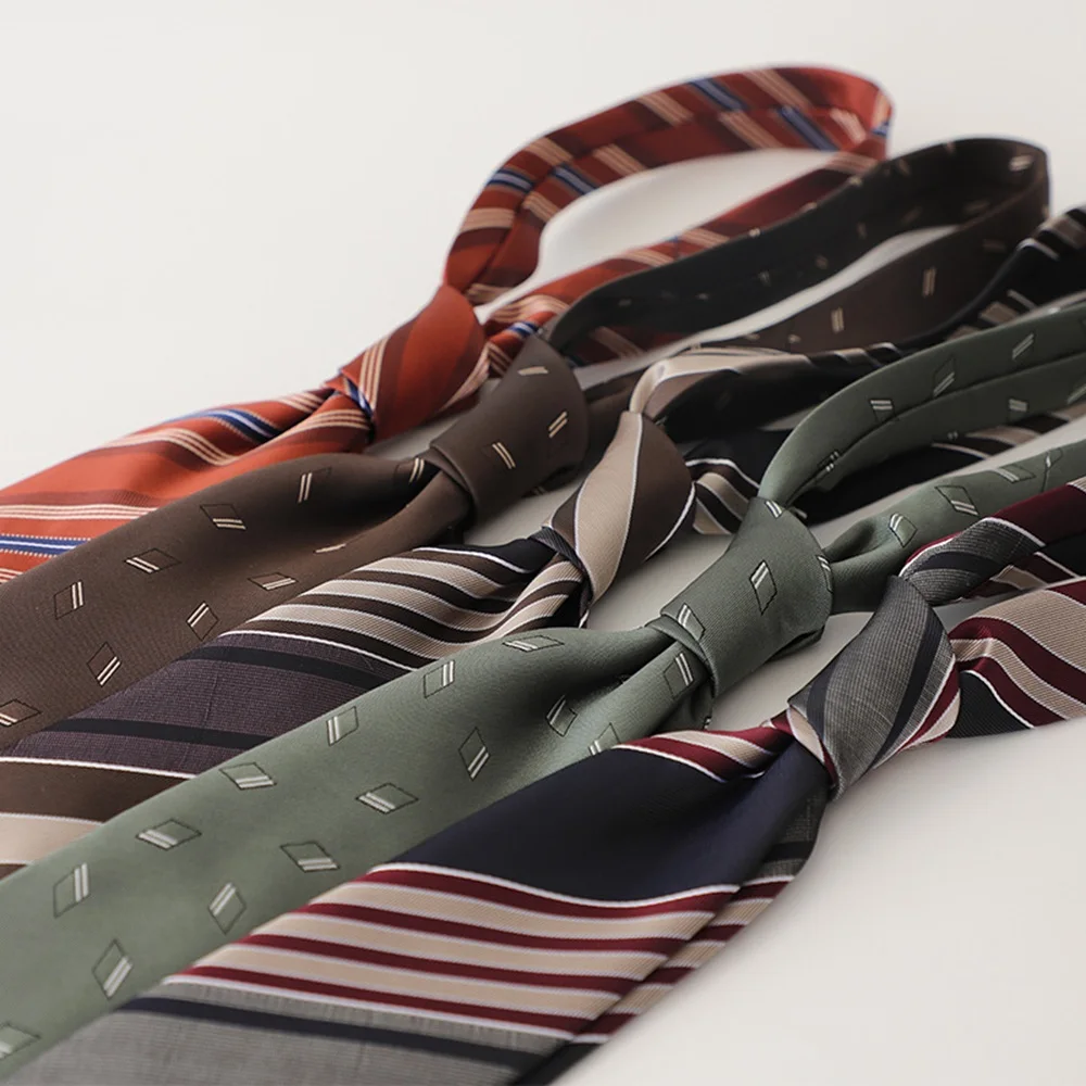 2025 جديد وصول ربطة العنق رجال الأعمال الرسمي مخطط رباطات للرقبة 8 سنتيمتر الأبيض الأخضر البولكا نقطة التعادل سهرة الزفاف Cravat