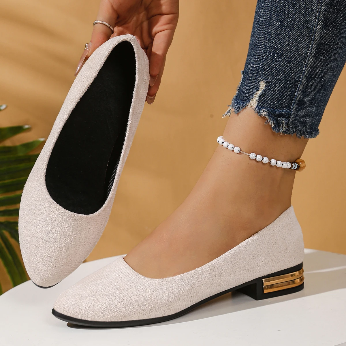 

Women Low Heel Pumps Slip-On Spring Autumn Loafers Low Heel Pointed Toe Casual Shoes Women Comfortable Soft Rubber Sole Sneakers