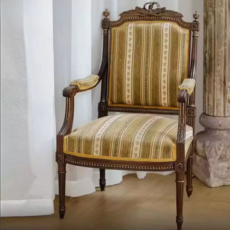 Retro carved living room chair, medieval high-back single casual negotiation chair