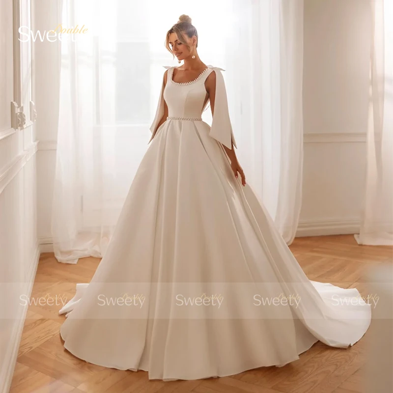 Elegante vestido de casamento cetim com pérolas vestido de baile gola quadrada sem mangas noiva personalizado borla rendas até robe mariée cetim