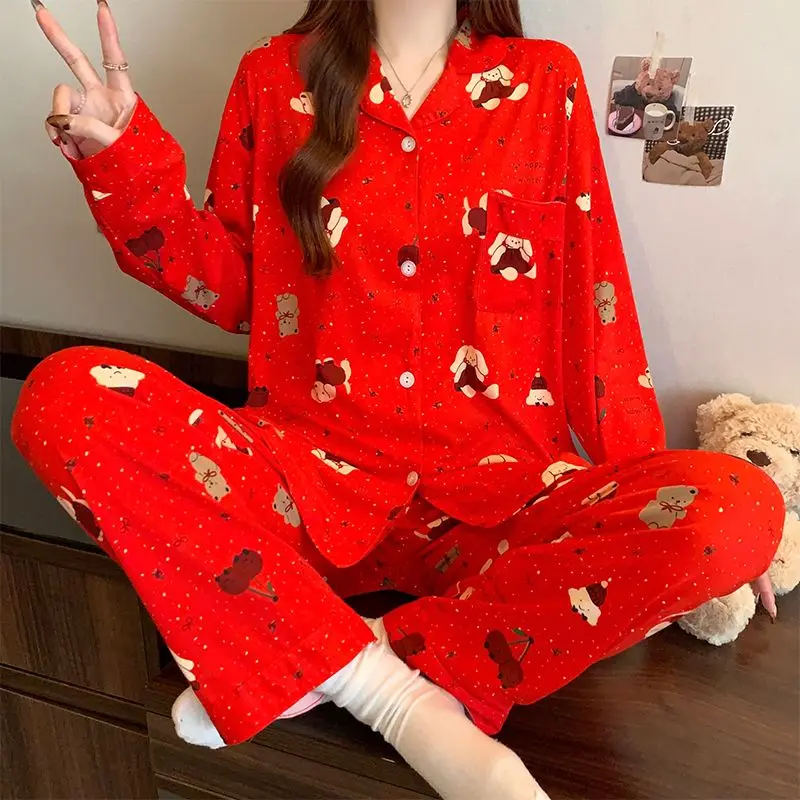 

Праздничные женские пижамы с большим красным принтом вишни, милая рождественская одежда для сна с маленькой собакой, новинка 2025, весенне-осенняя домашняя одежда с героями мультфильмов