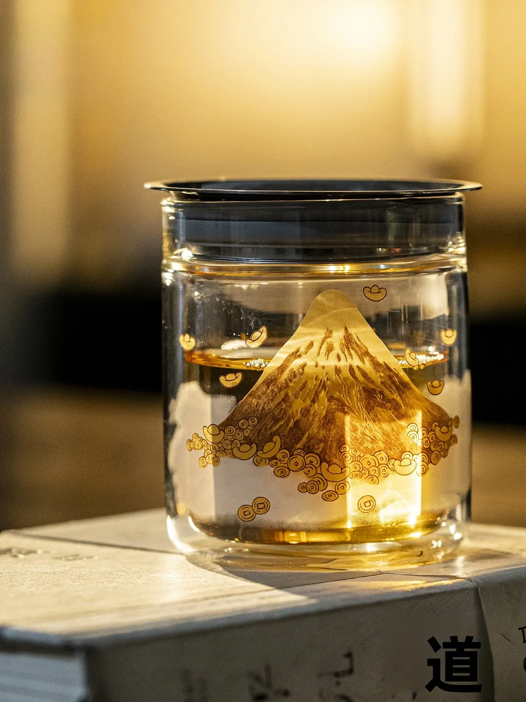 

Элитная двухслойная термостойкая стеклянная чашка для заваривания чая в китайском стиле с ручным заварочным чайником и устройством для разделения чая и воды