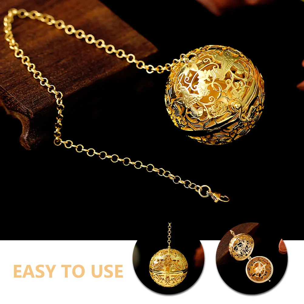 

Retro Brass Hanging Aromatherapy Pendant Perfume Accessory Openable Diffuser Ball for Women Aromatherapy Balls Pendant