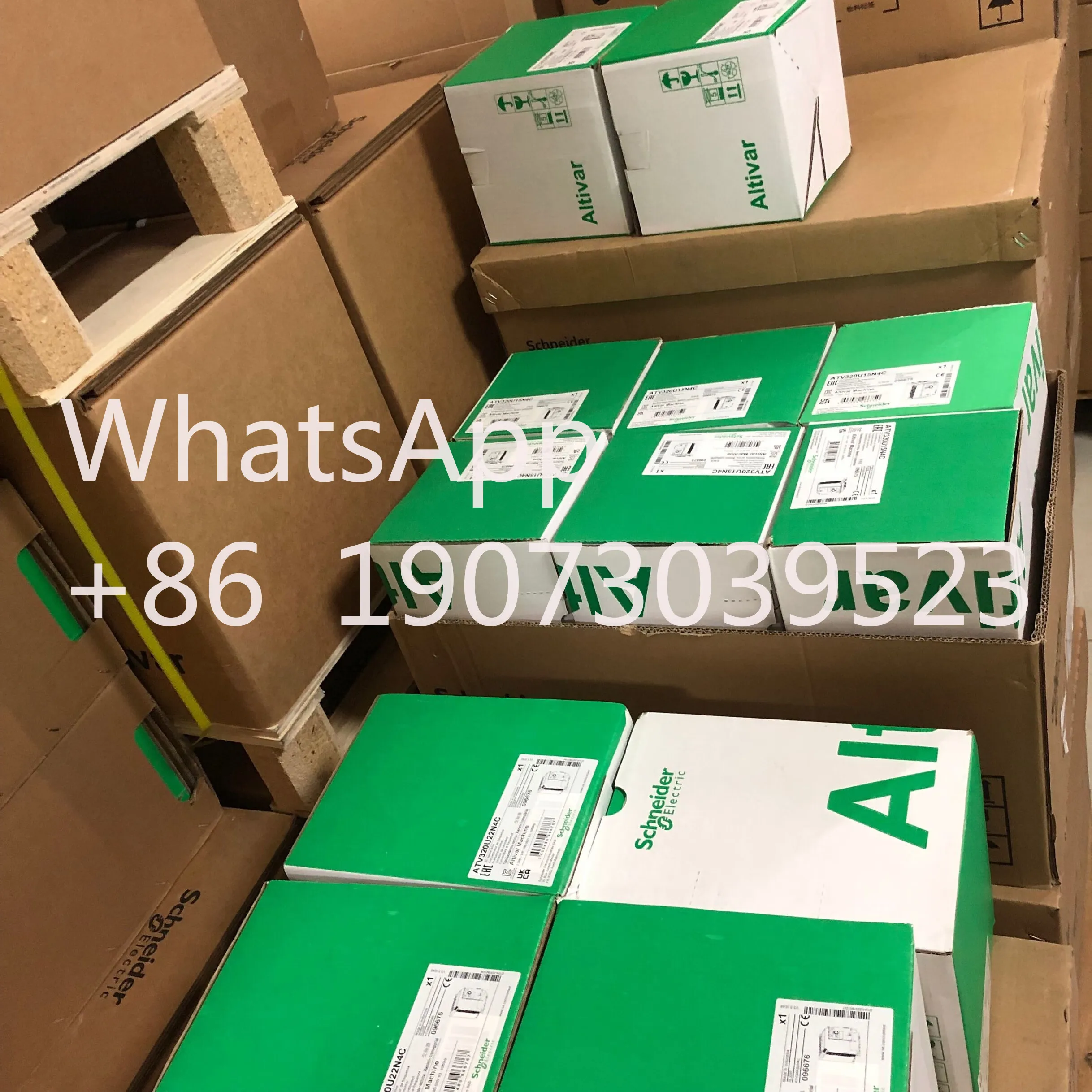 New Original For Schneider PLC Module ABL8RPS24030 ABL8RPS24100 ABL8RPS24050 ABL8WPS24200 ABL8WPS24400 ABL8RPM24200