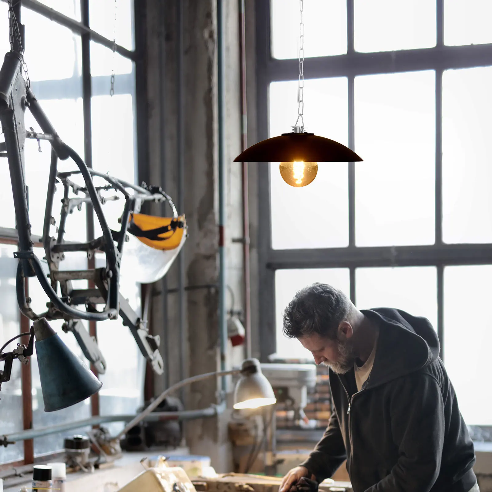 

2Pcs Galvanized Metal Mining Light Hanging Chain Adjustable Length Heavy Duty Chain for Industrial Warehouse Lighting Fixtures