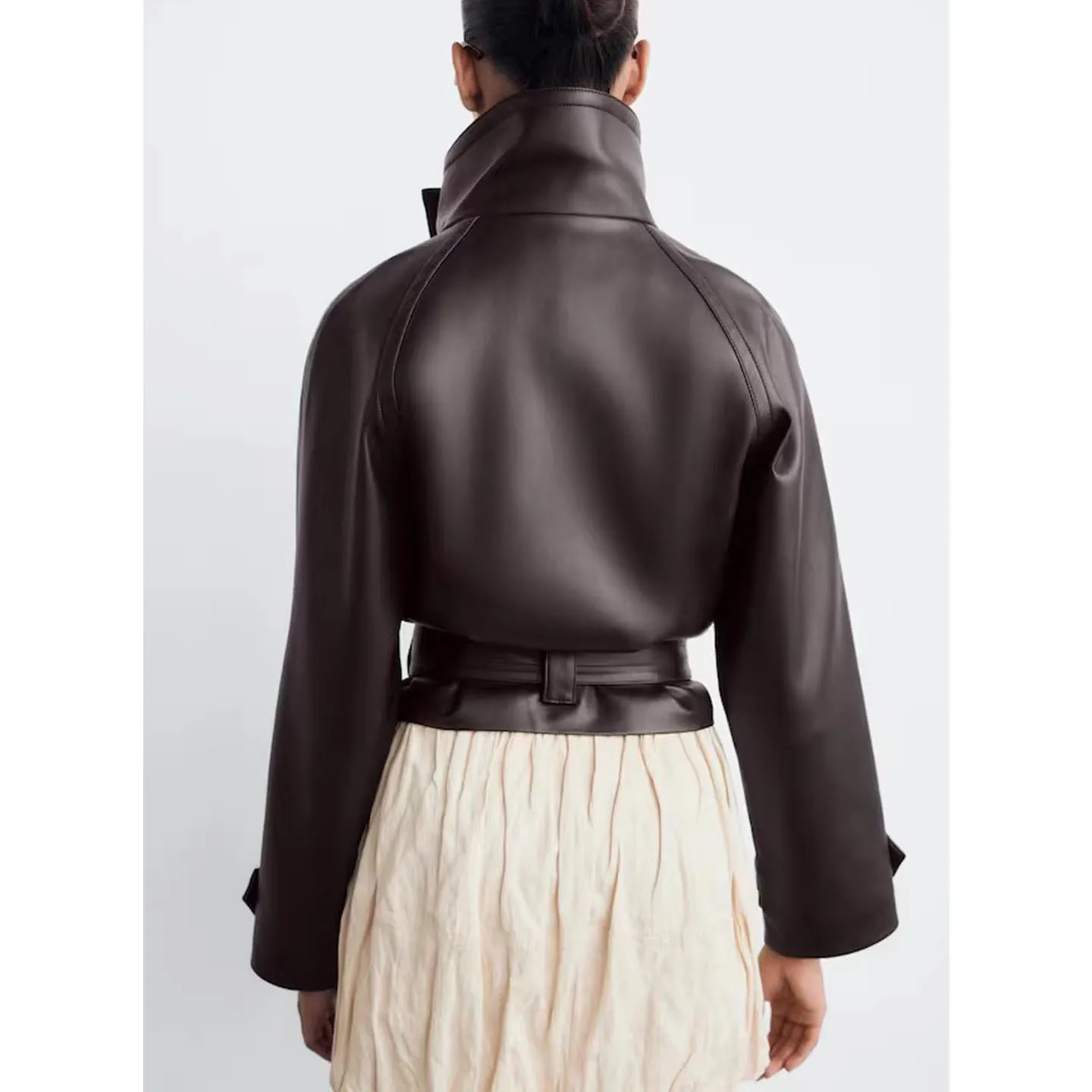 خريف جديد المرأة طويلة Sve الوقوف طوق بولي Leather تأثير الجلود ort Jaet معطف مع حزام Faionable سليم صالح تخفيف Sle