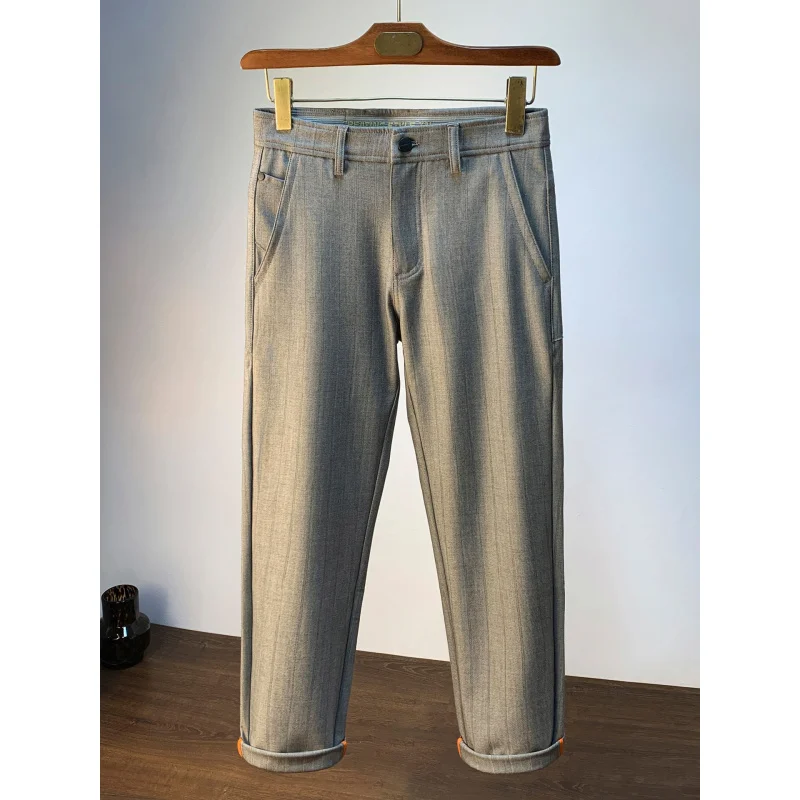 Pantalones informales de otoño para hombre, novedad de 2025, pantalones de negocios para ir al trabajo con estampado de rayas retro, elásticos, ajustados, con pierna recta pequeña