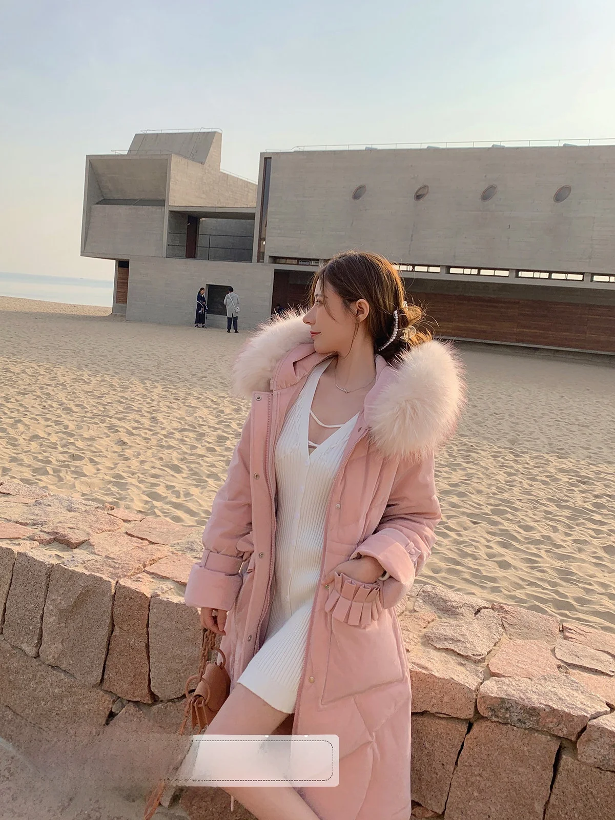 

Ice Has Come | Ele Pearl Detail Waist-Cinching Mid-Length down Jaet with Large Fur Collar 2020 New Women's Winter Coat