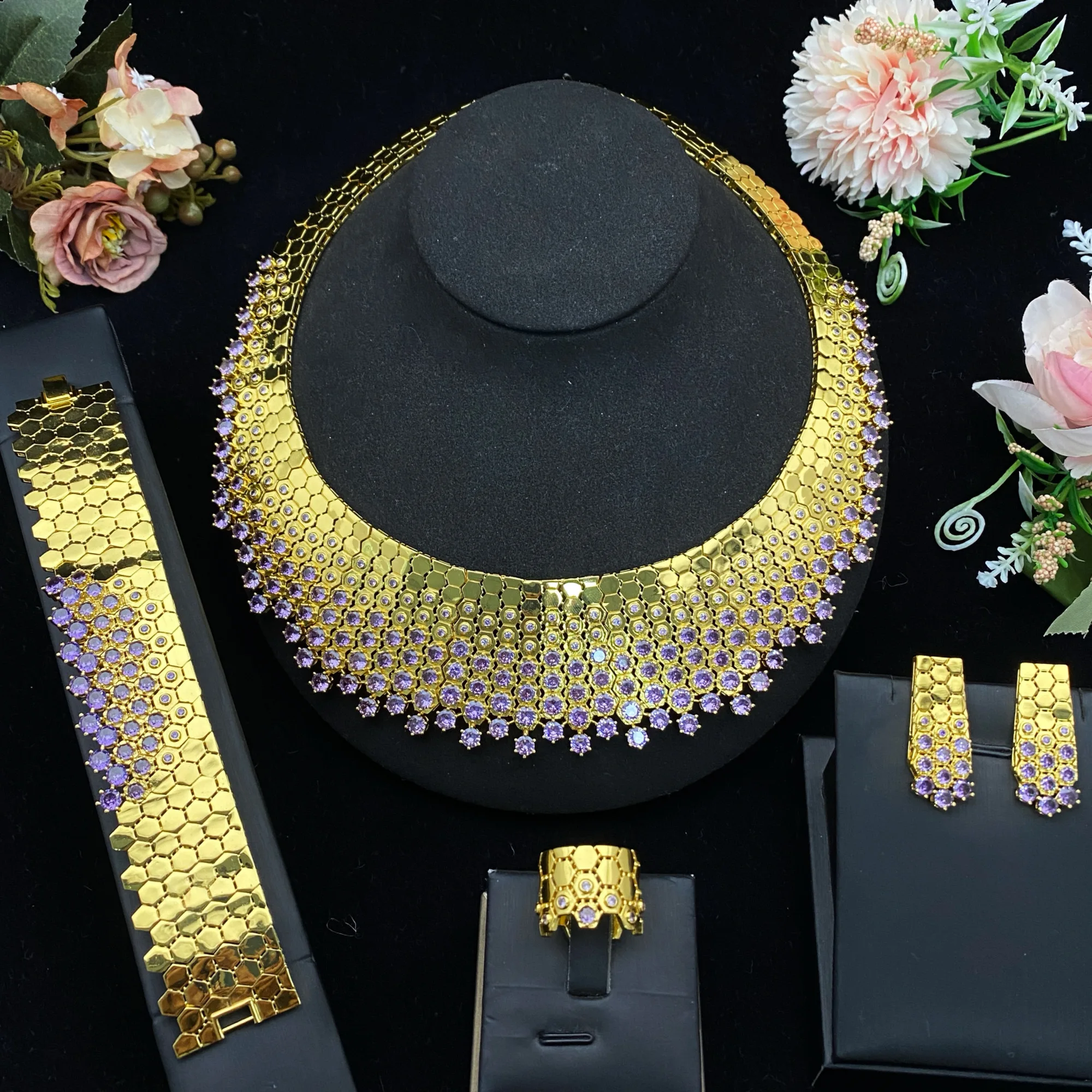 

JRH 4-piece Middle Purple Zircon Jewelry Set Necklace Earrings Bracelet Ring Gold Electroplating Process Elegant Dubai Banquet