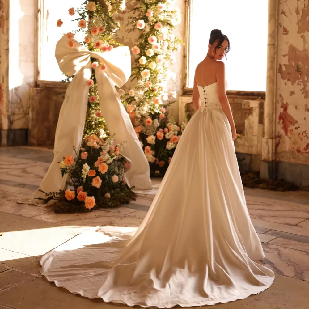 فستان زفاف مخصص من الساتان واللؤلؤ على شكل حرف a للمرأة العروس مشد منظم بدون حمالات أنيق بدون ظهر فستان زفاف #2