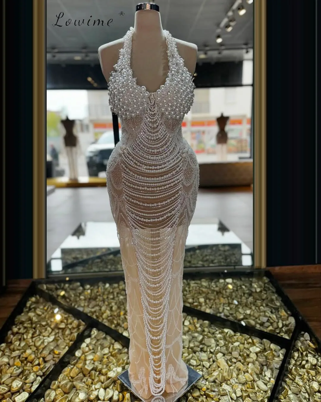 

Customized Beading Pearl Prom Dresses Exquisite Split Floor-Length Formal Dresses