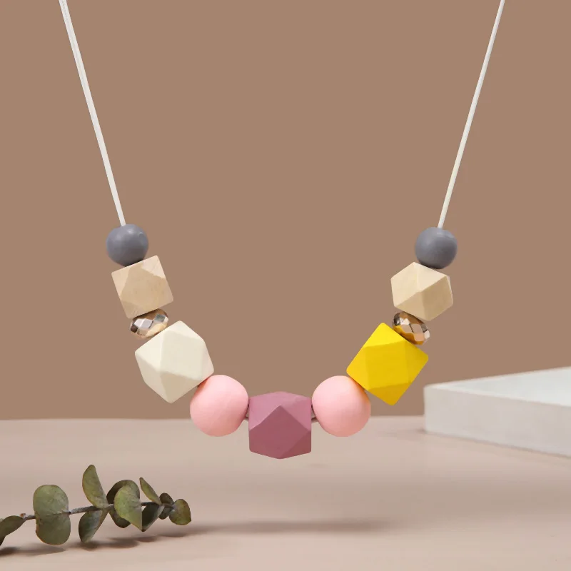 Geometric Multi Color Wooded Beads Necklaces Pendants for Women Vintage Handmade Statement Bib Necklace Fashion Neck Decoration