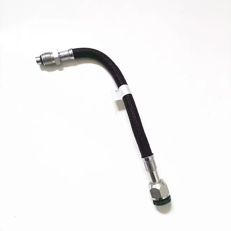 

Шланг охлаждающей жидкости масляного радиатора двигателя для MG750, MG7, 2,5 В 6