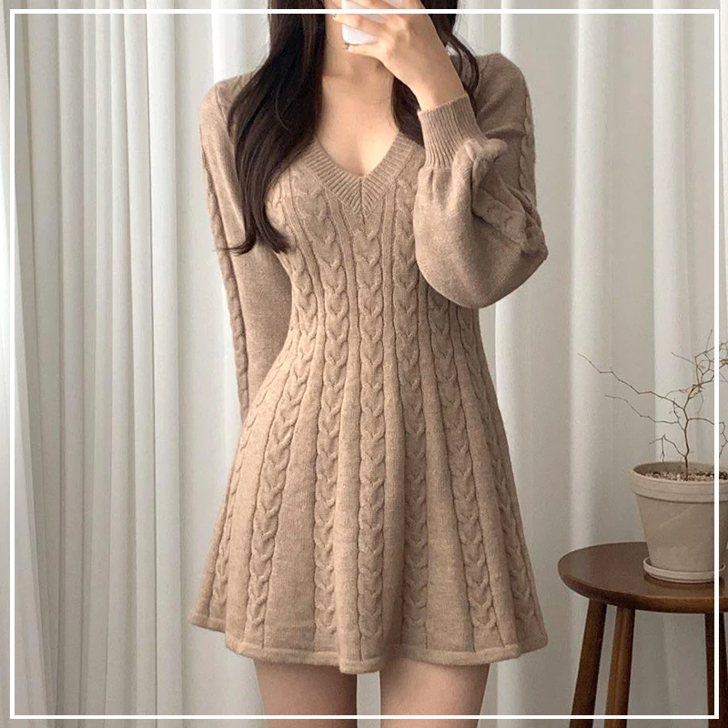 

Spring and Autumn Women's 2024 New Splicing V-neck Screw Thread Fashion Solid Slim Versatile Casual Long Sleeve Knitted Dresses