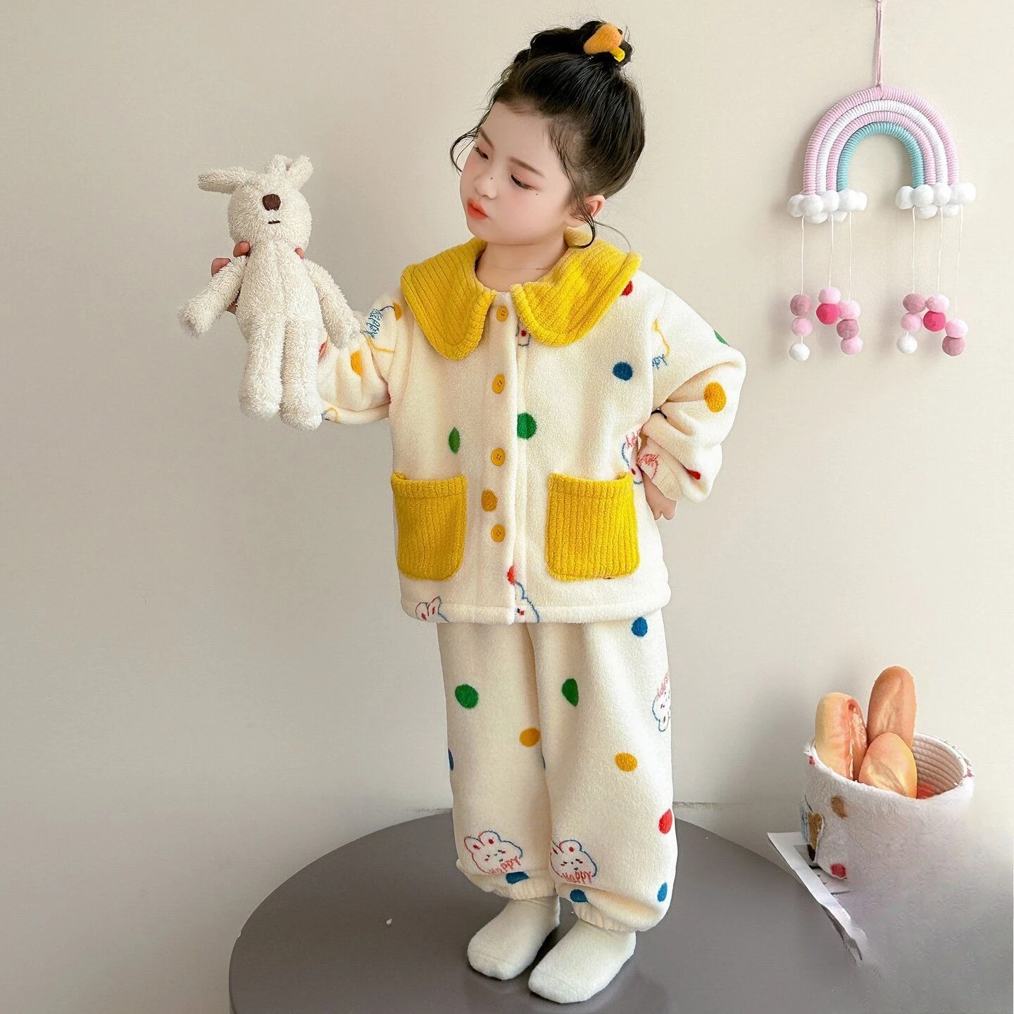 

Girls' Coral Fleece Pajamas Autumn Winter 2025 New Cardigan Set Korean Style Baby Girl Loungewear Soft Warmth