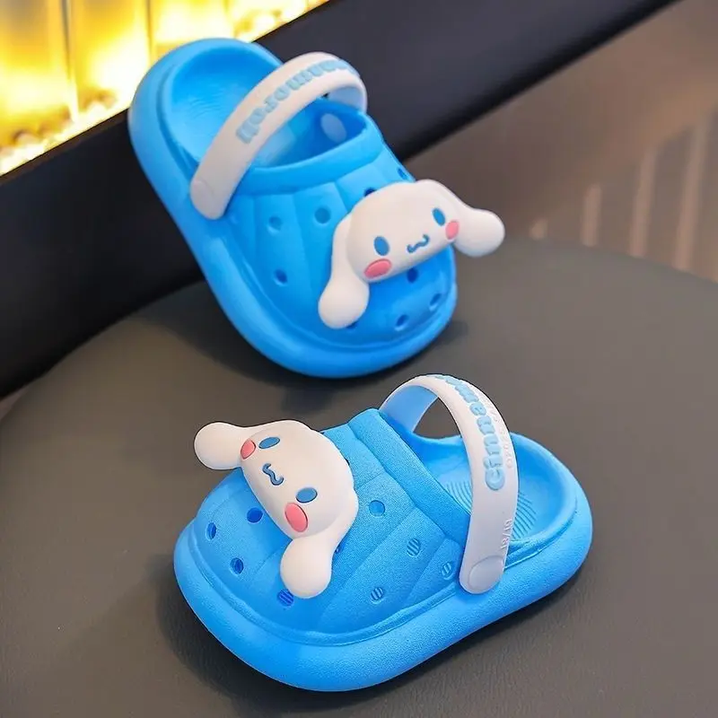

Sanrio повседневные детские сандалии hello kitty, модная обувь на полой подошве, летние нескользящие домашние детские туфли My Melody с героями мультфильмов для девочек