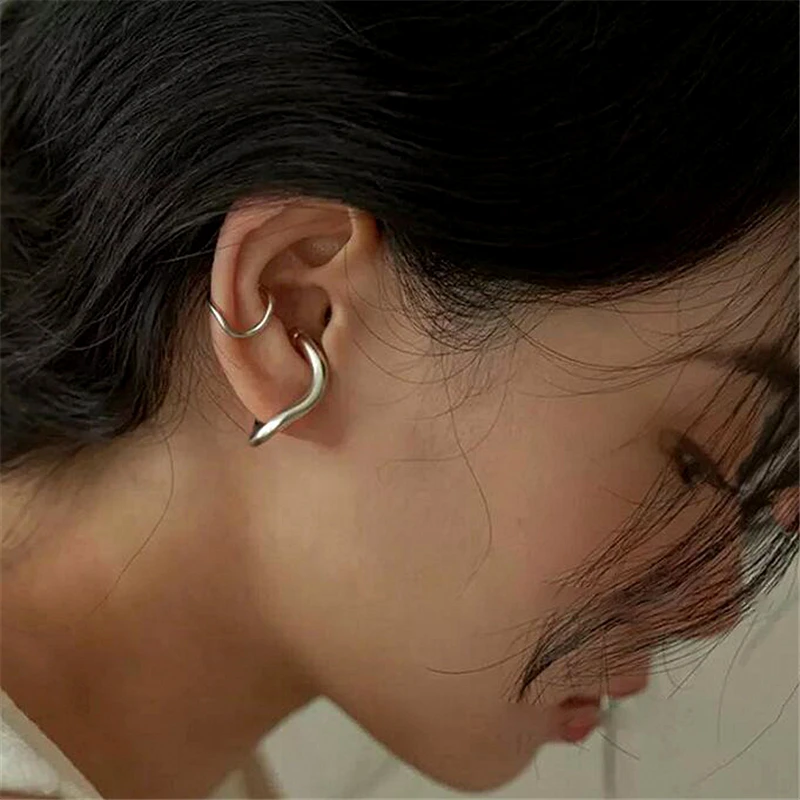 HUANZHI Twisted Metal Earbone Clip Female Ear Clips Set  for Women Girls French Retro Fashion Irregular Party Jewelry Gifts