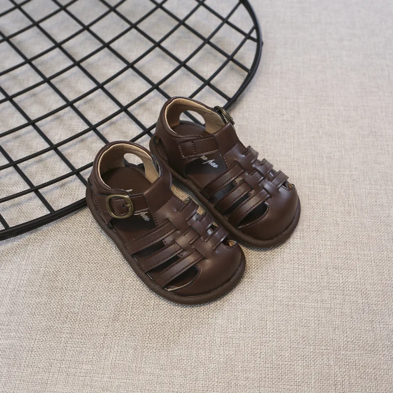 Sandalias Baotou para niños y niñas, zapatos romanos de Velcro, cómodos, tejidos, huecos, novedad de verano, 2024