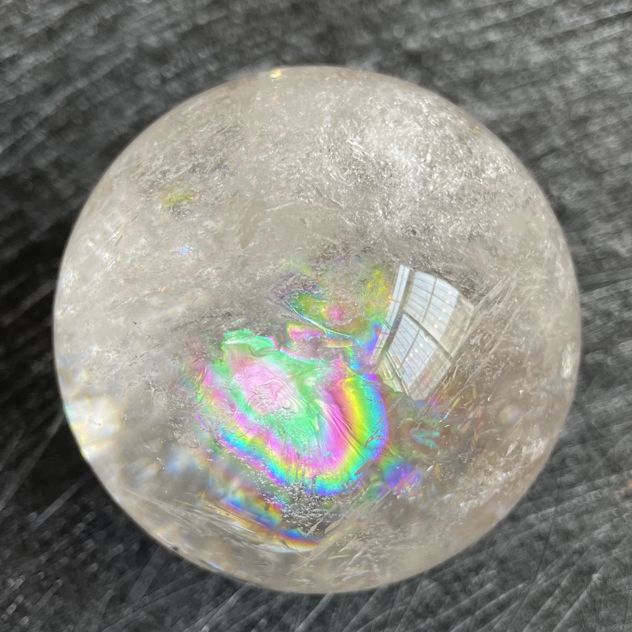 354g Natural Stone Clear Quartz Crystal Ball Rainbow Sphere Polished Rock Reiki Healing W2