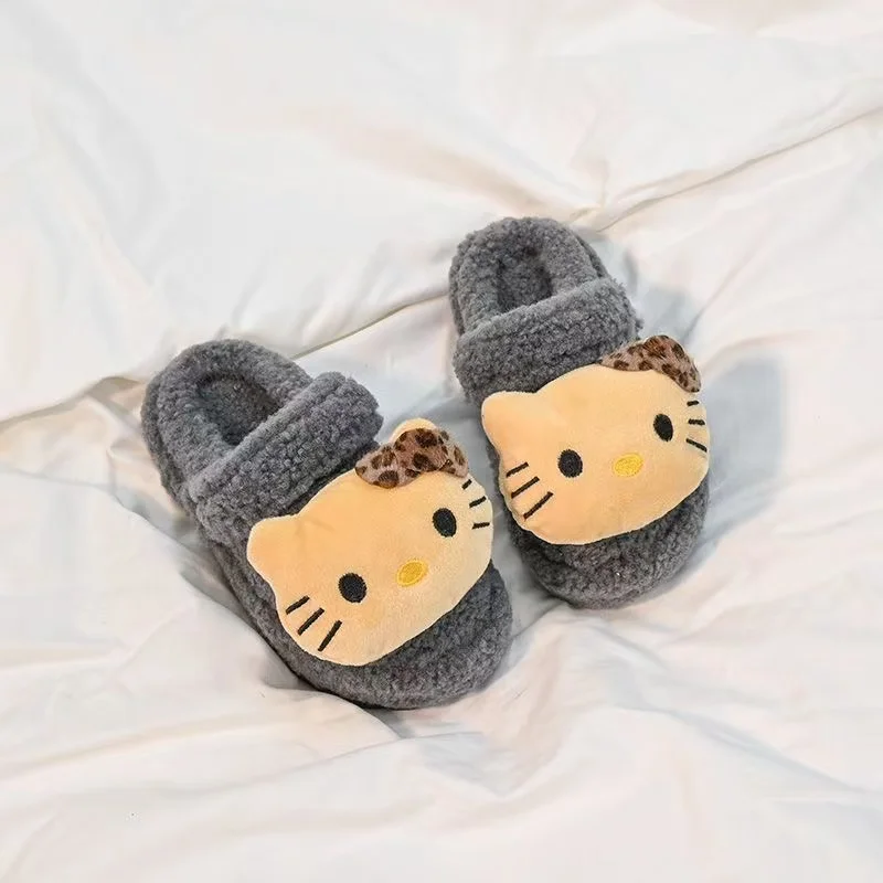

real pictures 2025 autumn winter new pantuflas mujer Home Cute hello kitty fashion children kids girl soft warm cotton Slippers