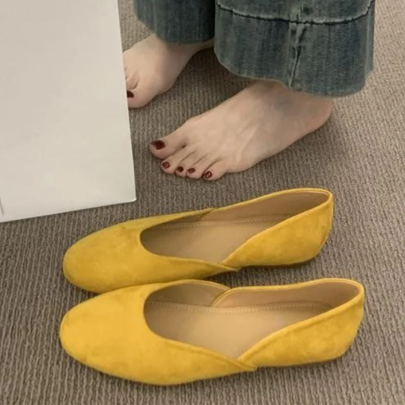 

Женские туфли-лоферы из замши, модные, неглубокие, уютные весенние сандалии, новинка 2026 года, для прогулок, повседневные, спортивные, мягкие, женские туфли